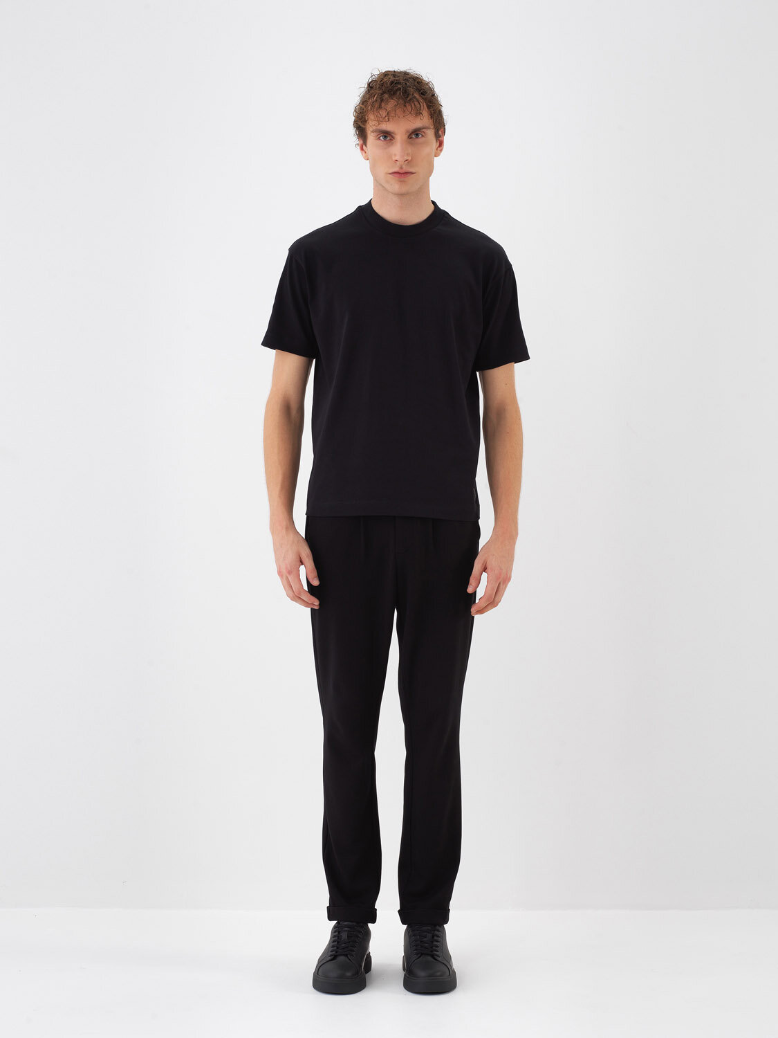 Black Cotton Textured Regular Fit T-Shirt - Xint