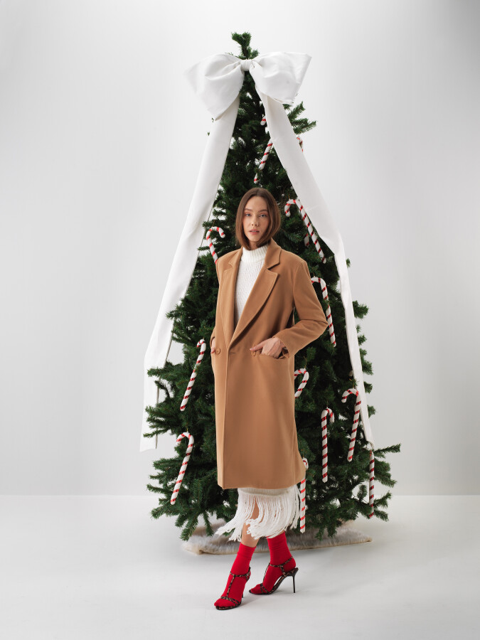 Buttoned Oversized Coat - Xint