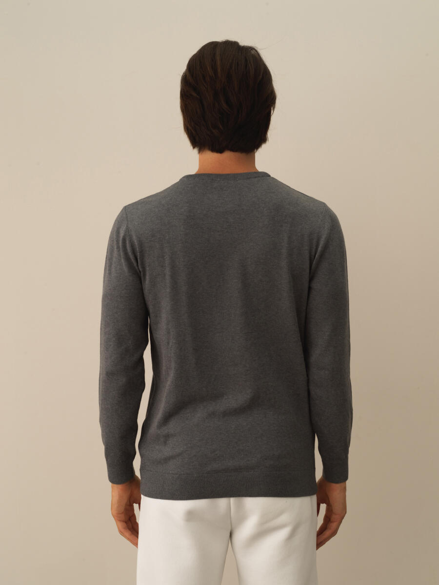 Cotton Crew Neck Regular Fit Basic Sweater - 4