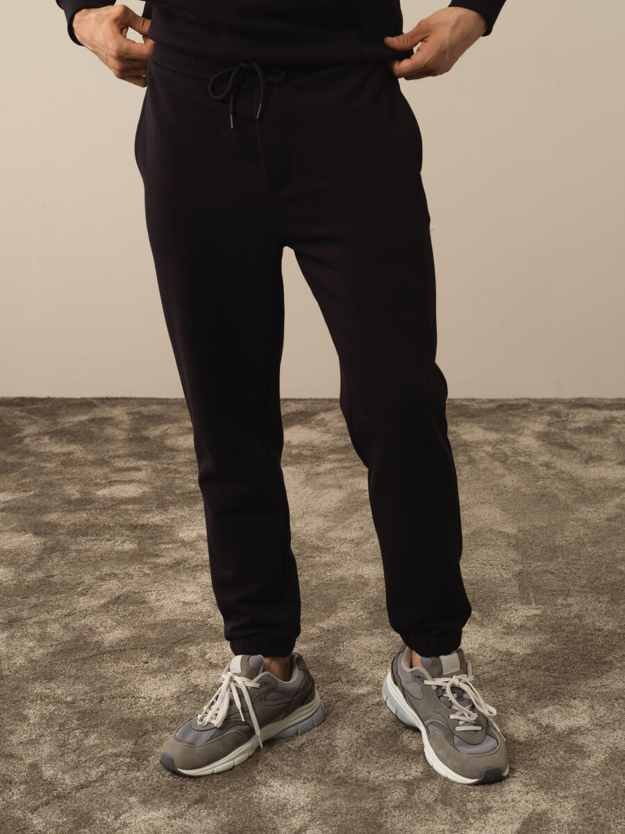 Cotton Regular Fit Basic Sweat Pants - 1