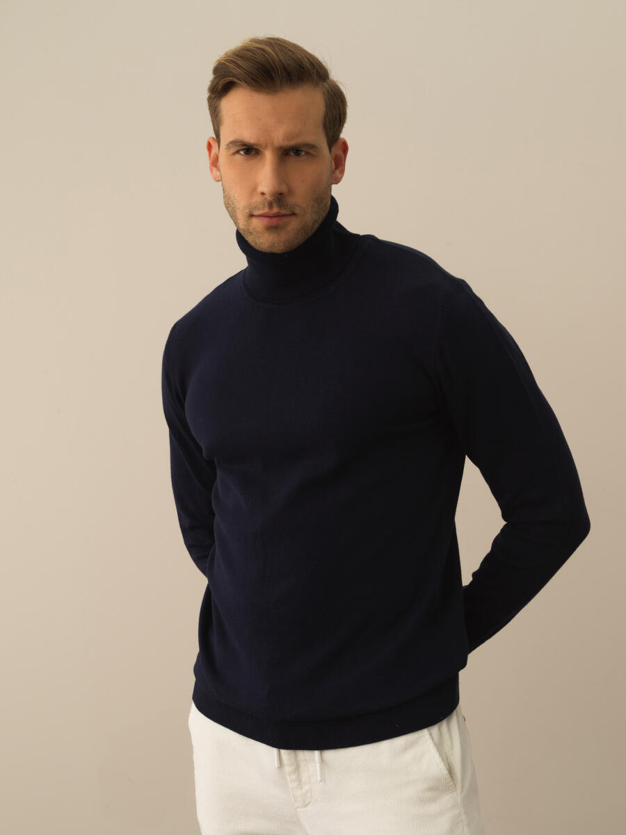 Cotton Turtleneck Regular Fit Basic Sweater - 1