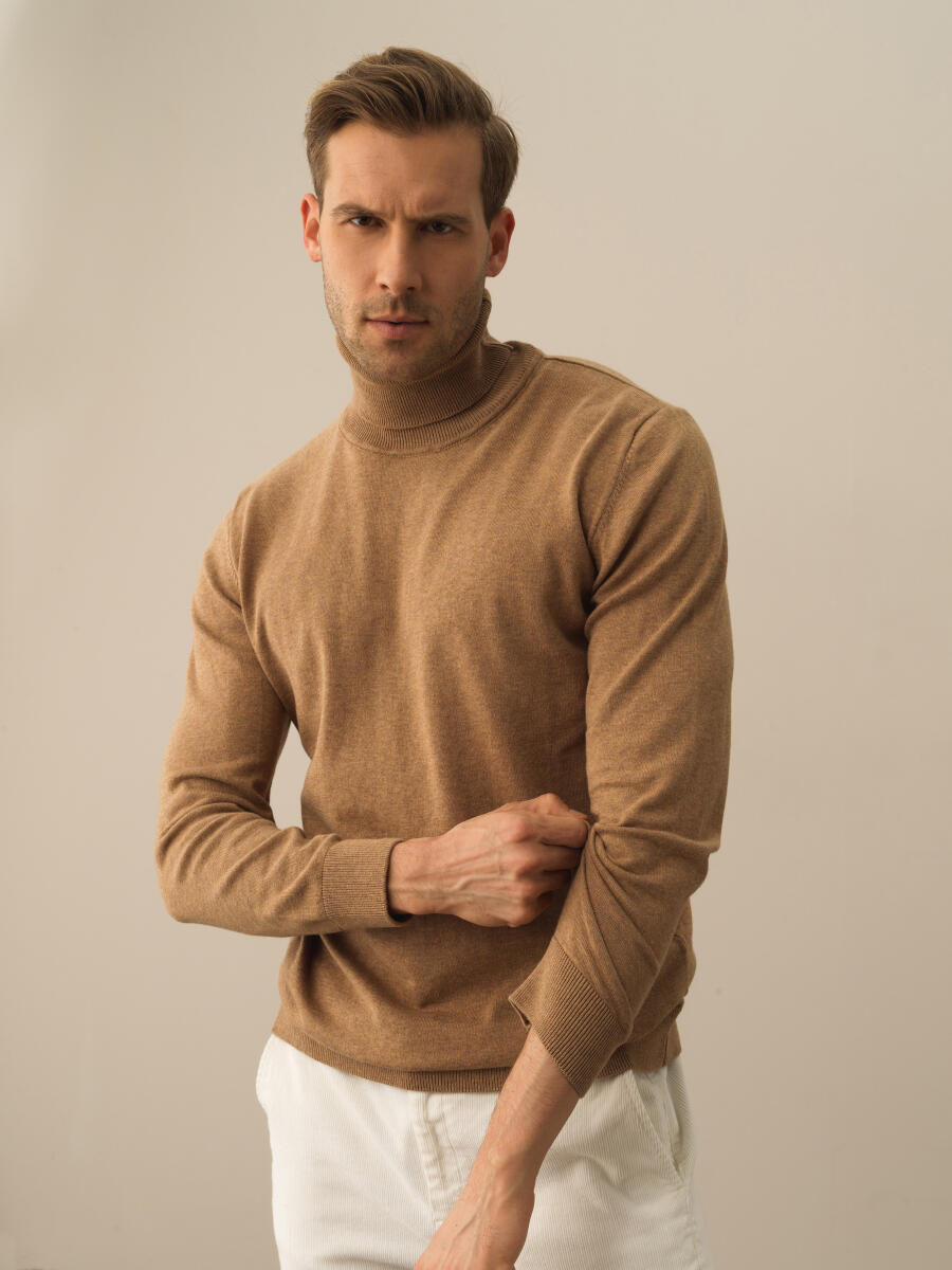 Cotton Turtleneck Regular Fit Basic Sweater - 1