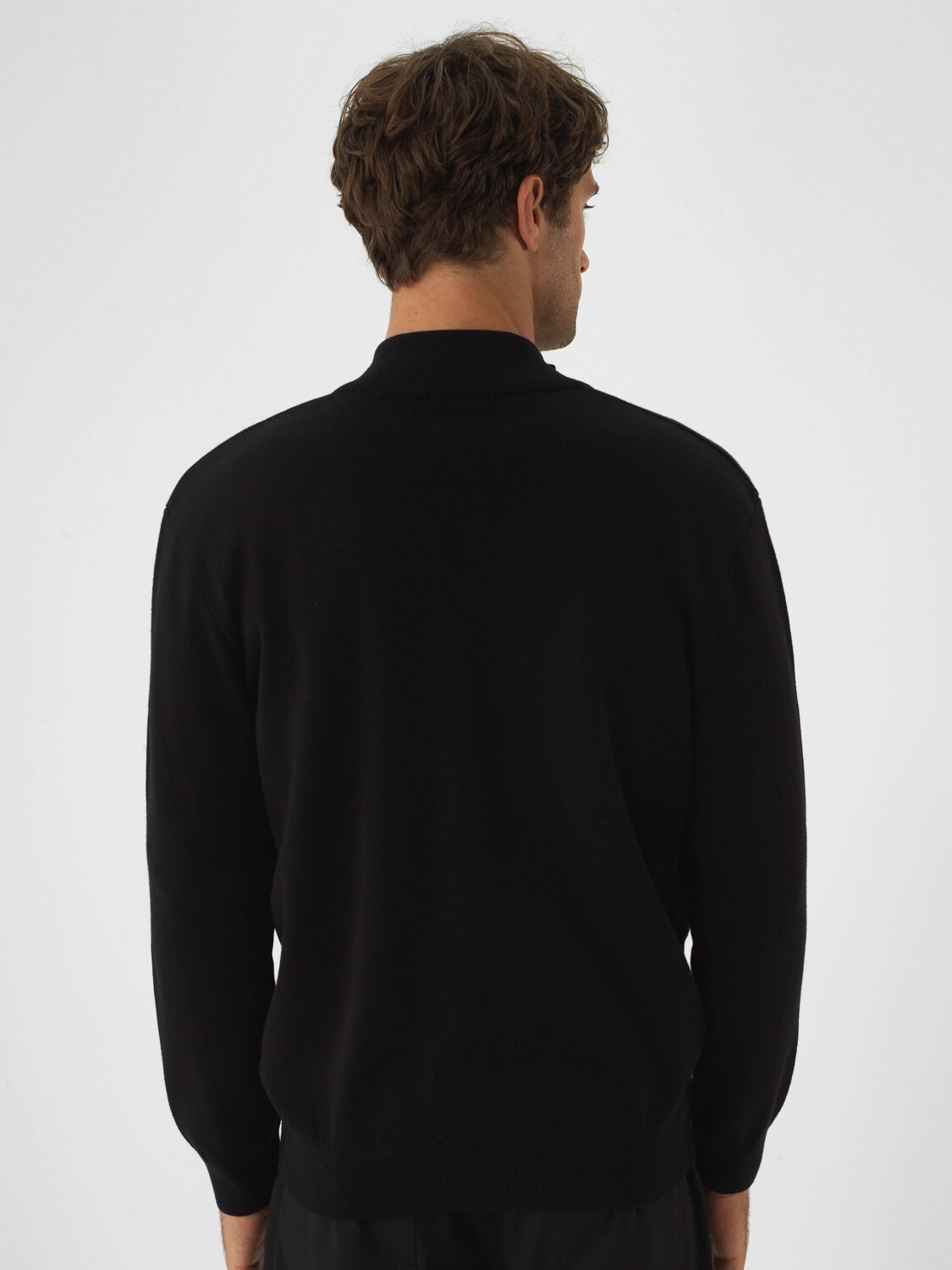 Siyah Pamuk Dokulu Regular Fit Hırka - Xint