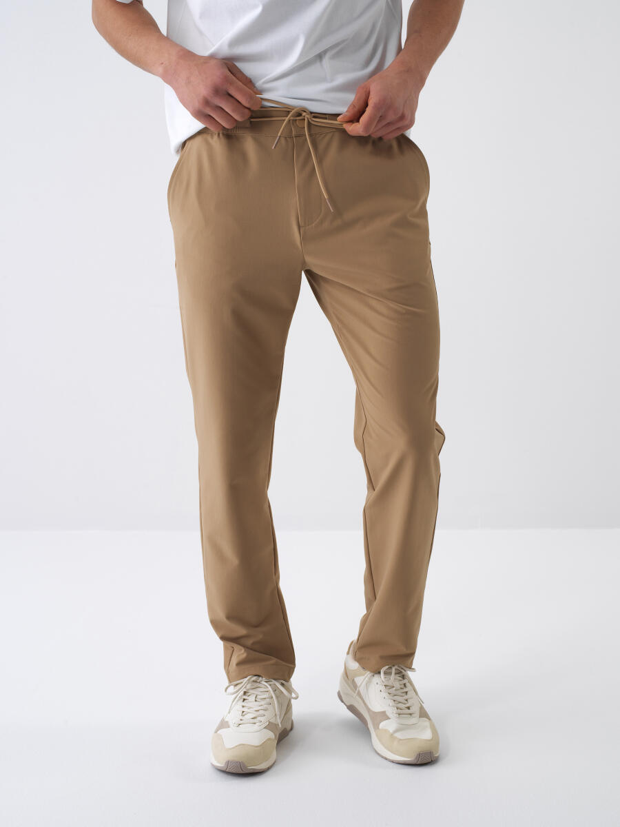 Camel Slim Fit Jogger Pantolon