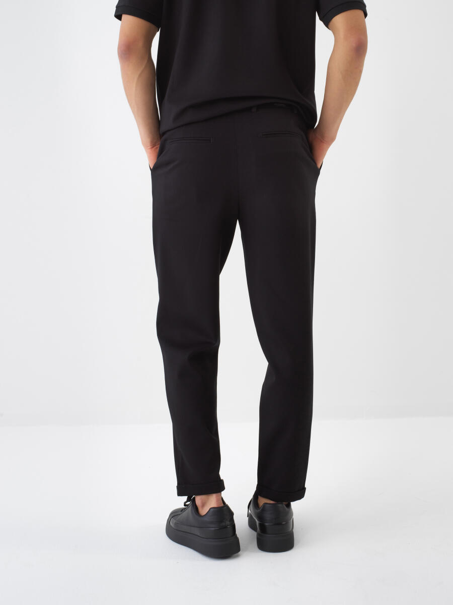 Siyah Regular Fit Jogger Pantolon - 4