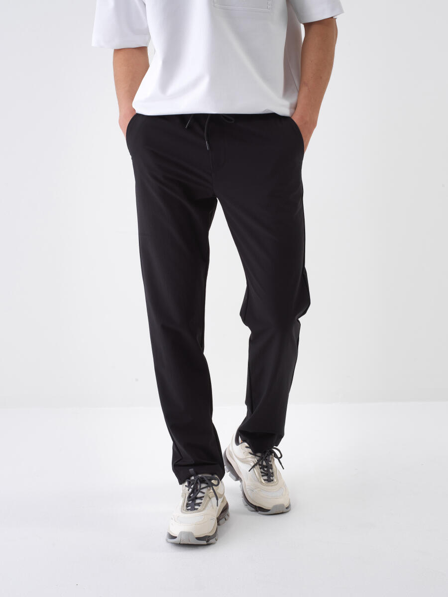 Siyah Slim Fit Jogger Pantolon
