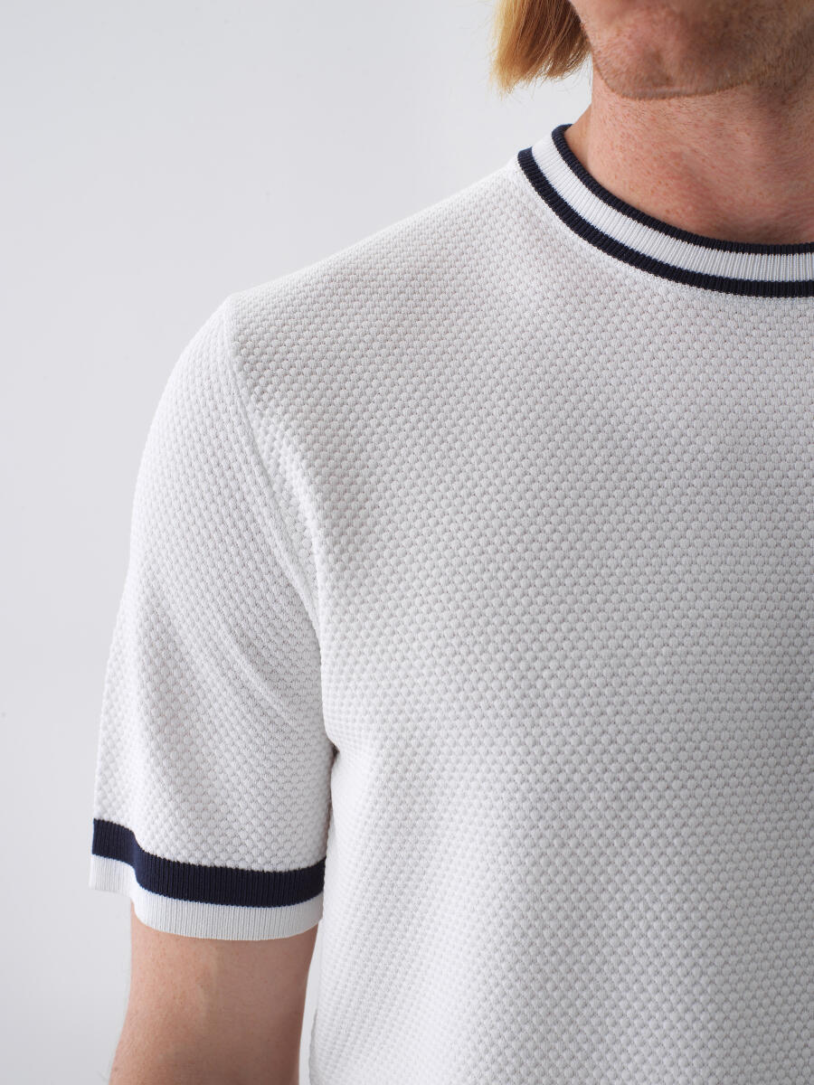 Beyaz Regular Fit Kazak - 3