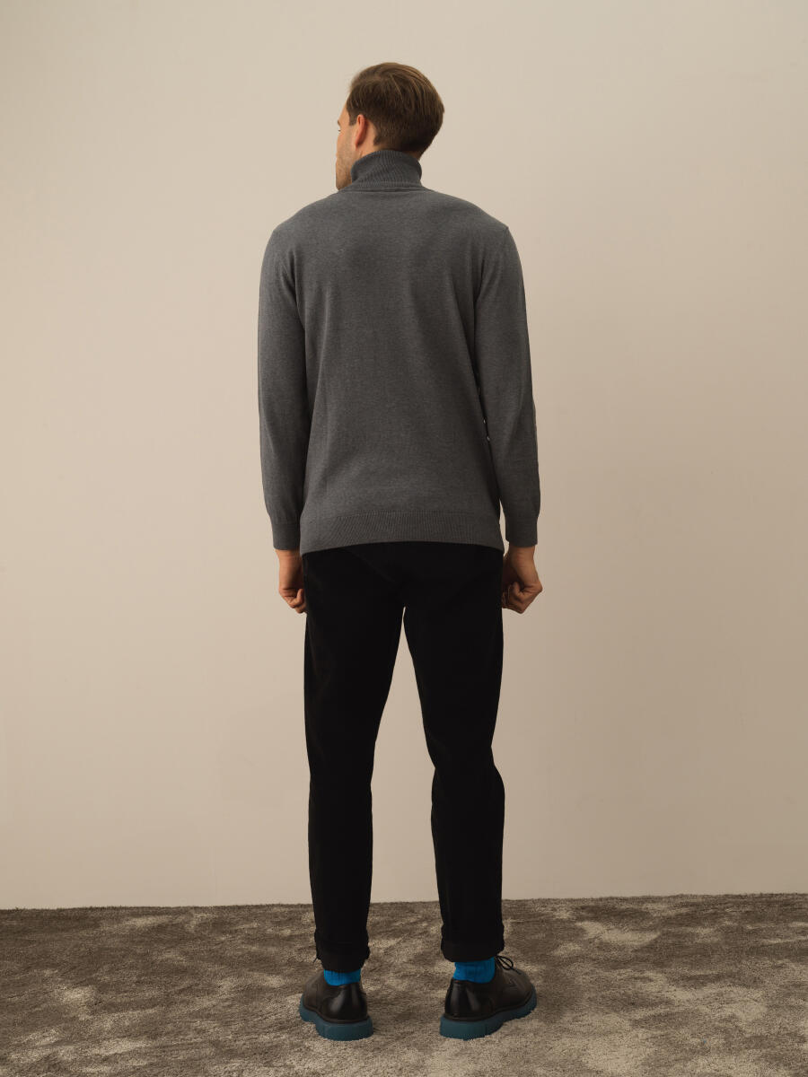 Koyu Gri Dokulu Pamuk Dokulu Regular Fit Kazak - 5