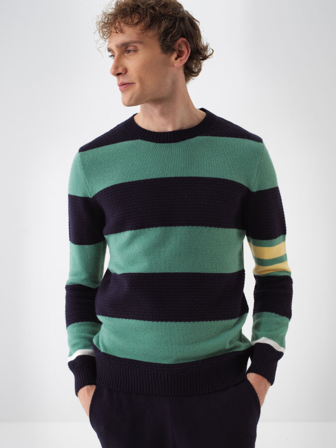 Lacivert Doğal Yün Dokulu Regular Fit Kazak - Xint