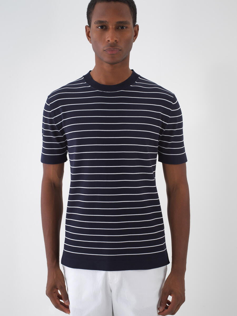 Lacivert Regular Fit Kazak