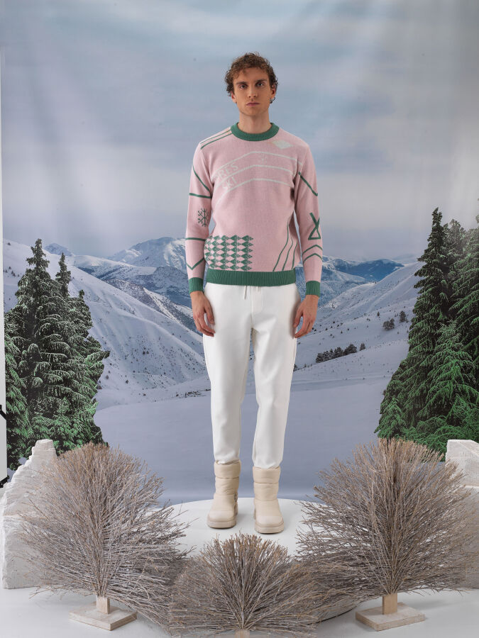 Pembe Doğal Yün Dokulu Regular Fit Kazak - Xint