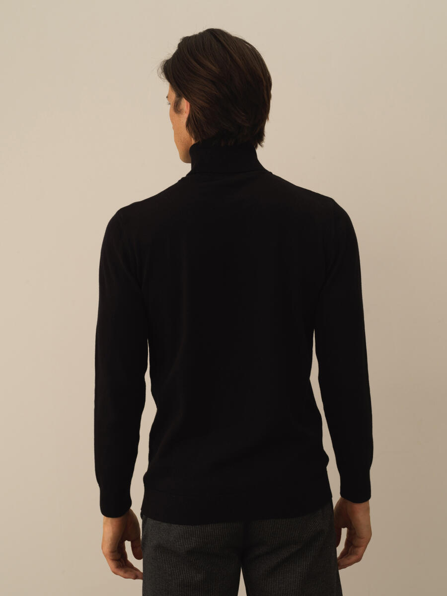 Siyah Pamuk Dokulu Regular Fit Kazak - 4