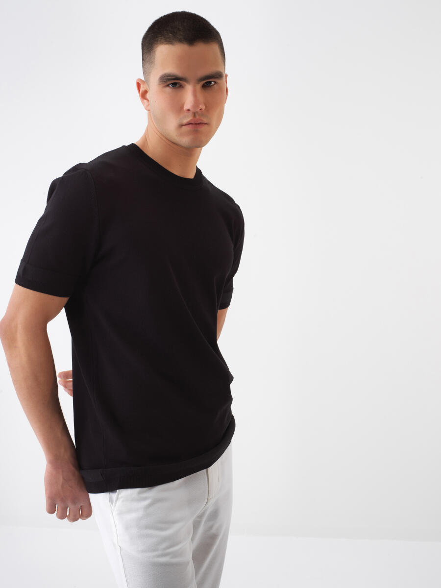 Siyah Regular Fit Kazak
