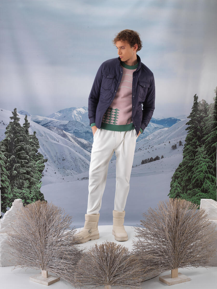 Lacivert Formunu Koruyan Regular Fit Mont