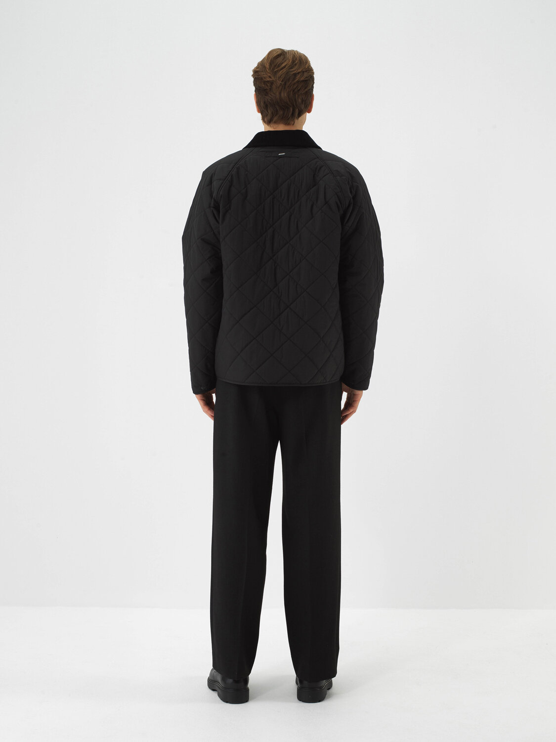 Siyah Kapitone Dokulu Regular Fit Mont - Xint