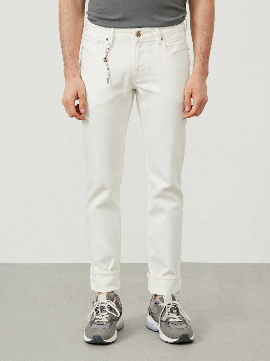 Beyaz Slim Fit Pamuklu Denim Pantolon