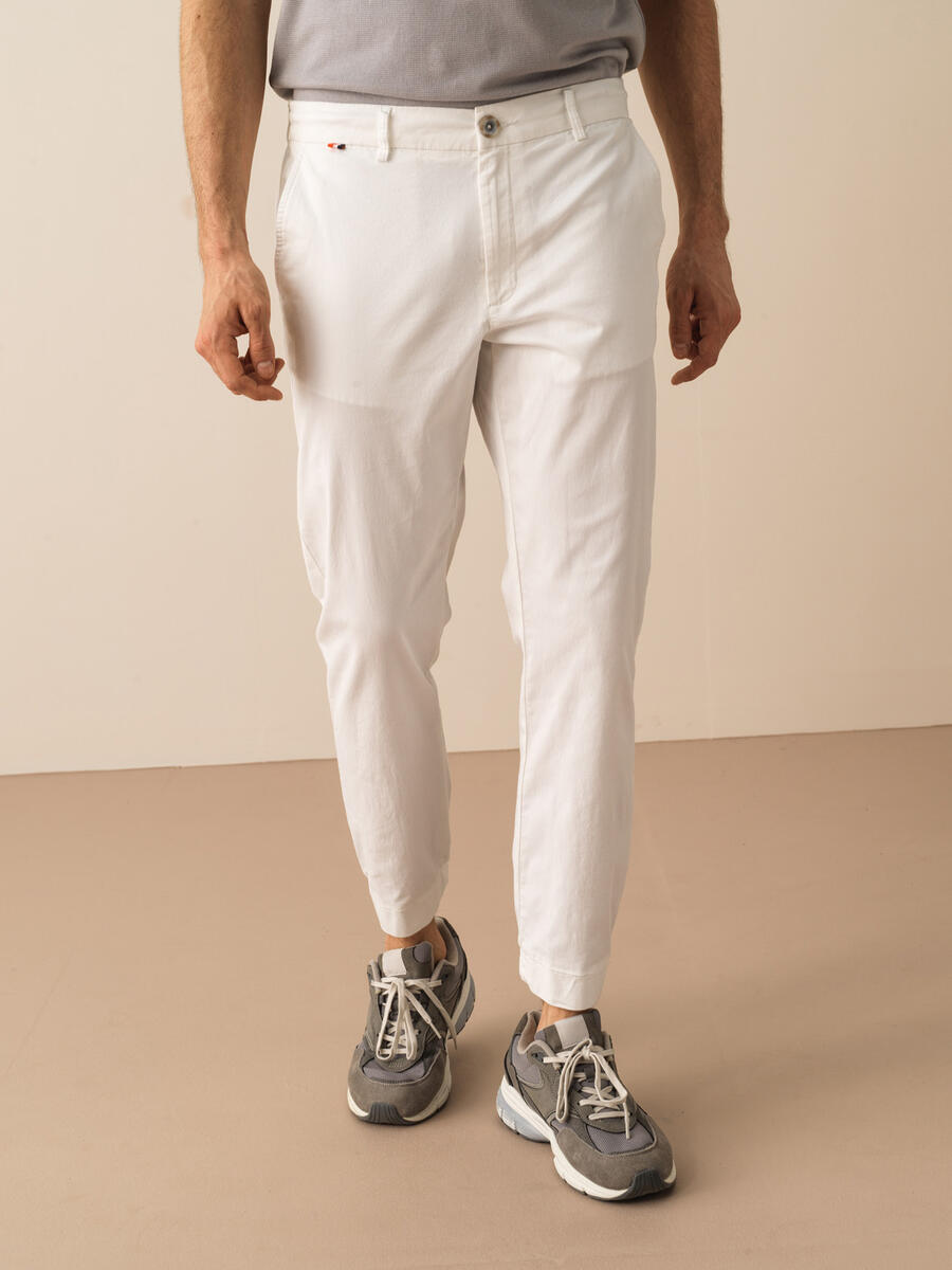 Beyaz Slim Fit Pamuklu Pantolon