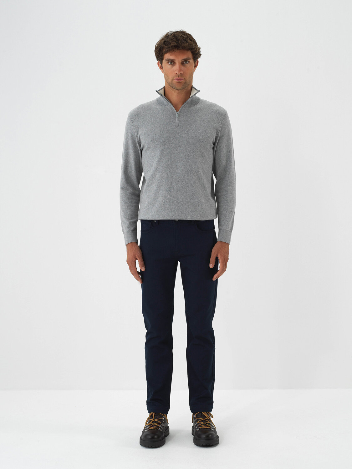 Qizning hammasi jinsiy aloqadan ter edi