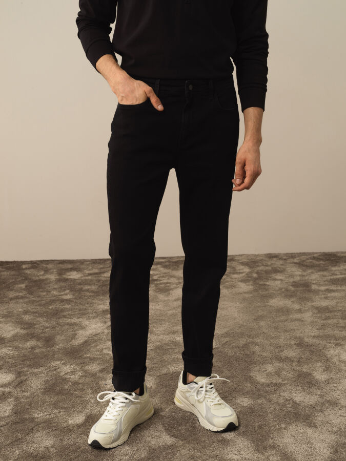 Siyah Pamuk Dokulu Slim Fit Pantolon - Xint