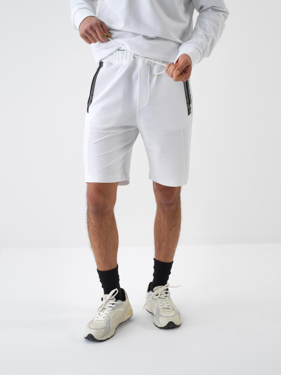 Beyaz Slim Fit Pamuklu Şort