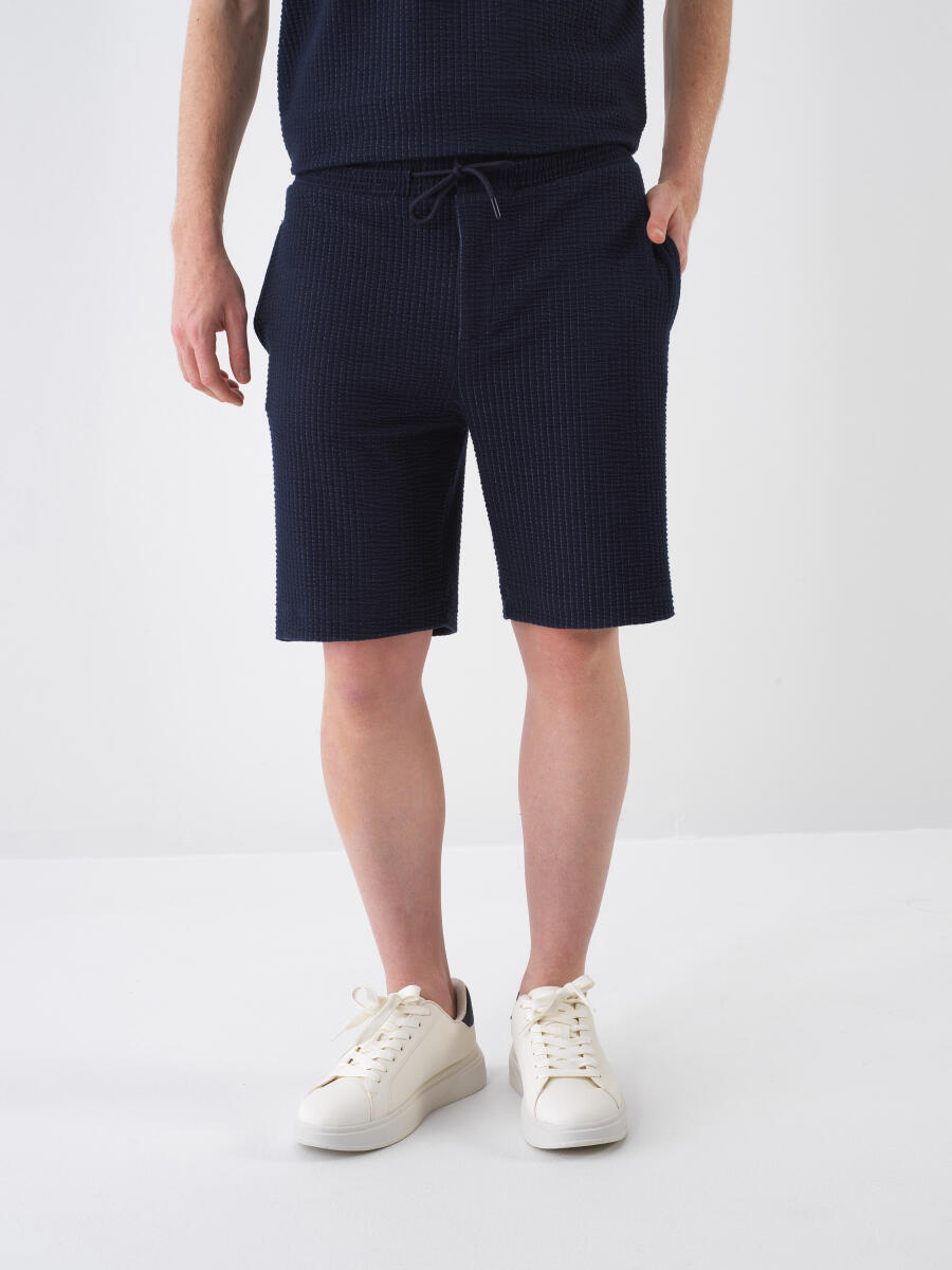 Lacivert Regular Fit Şort