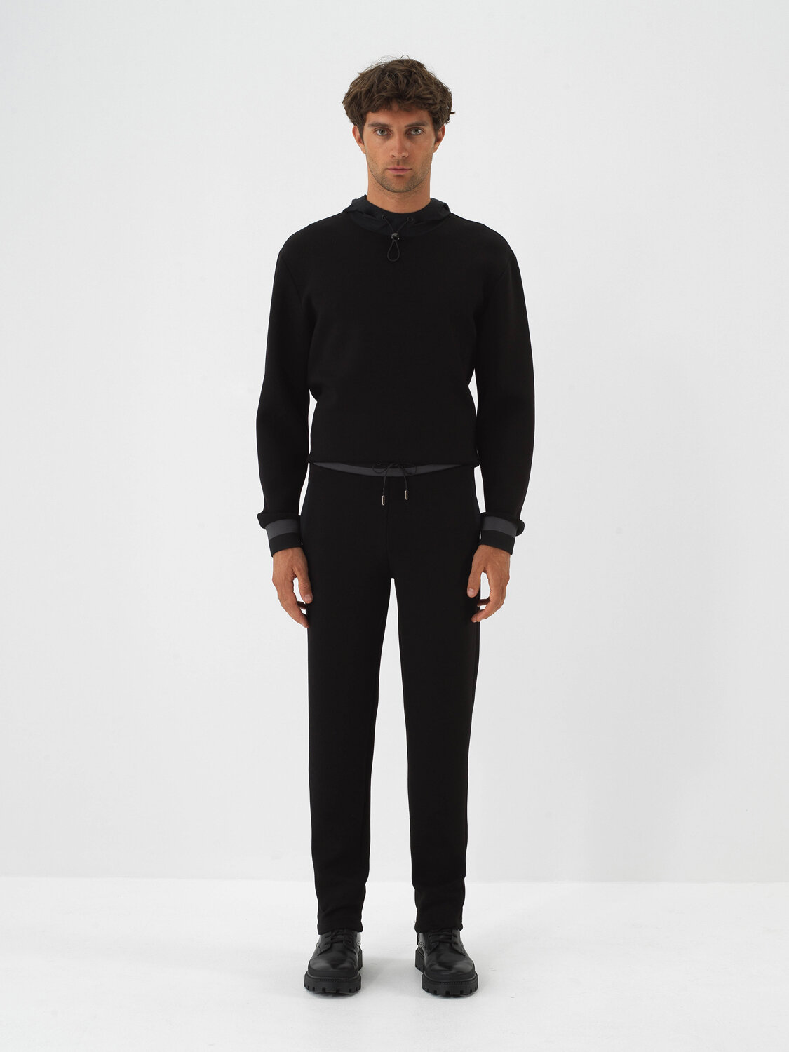 Siyah Pamuk Dokulu Regular Fit Sweat Pantolon - Xint