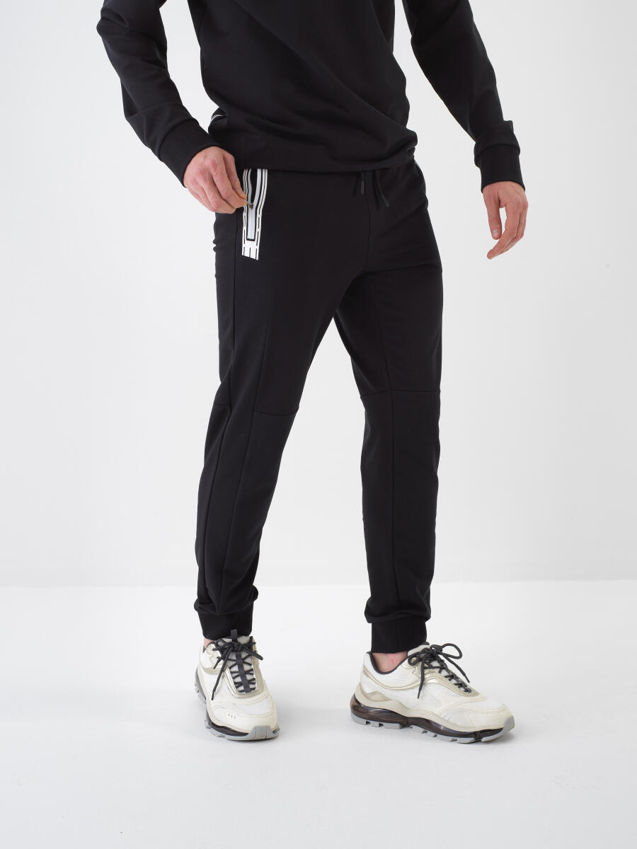 Siyah Slim Fit Pamuklu Sweat Pantolon
