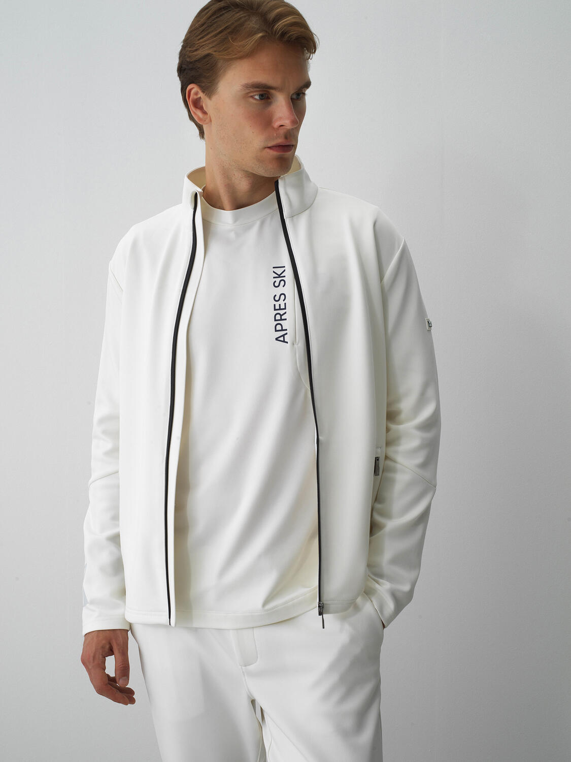 Ekru Esnek Dokulu Regular Fit Sweatmont