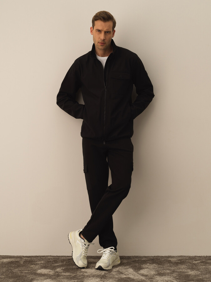 Siyah Pamuk Dokulu Regular Fit Sweatmont - Xint