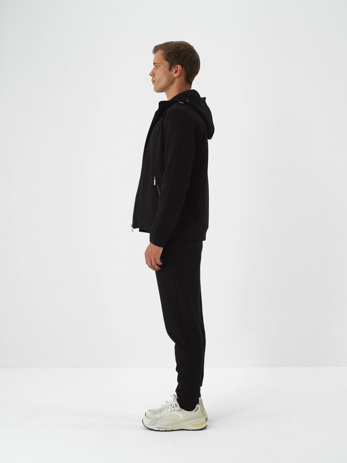 Siyah Pamuk Dokulu Regular Fit Sweatmont - Xint