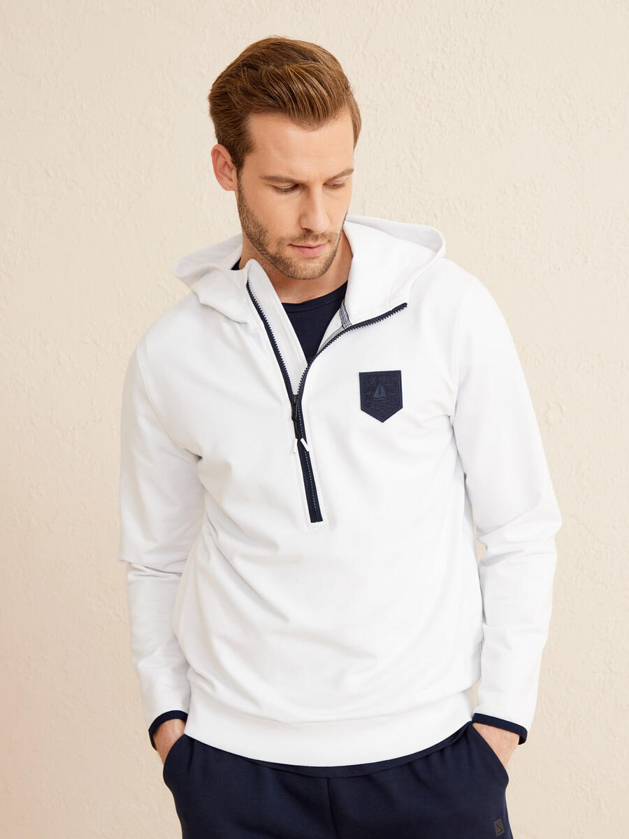 Beyaz Regular Fit Pamuklu Sweatshirt