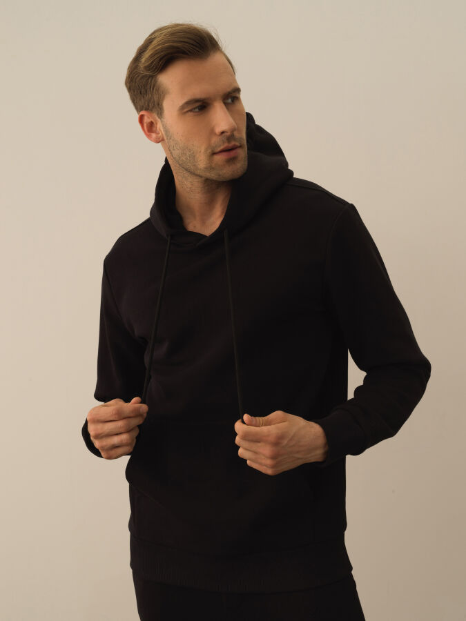 Siyah Pamuk Dokulu Regular Fit Sweatshirt - Xint