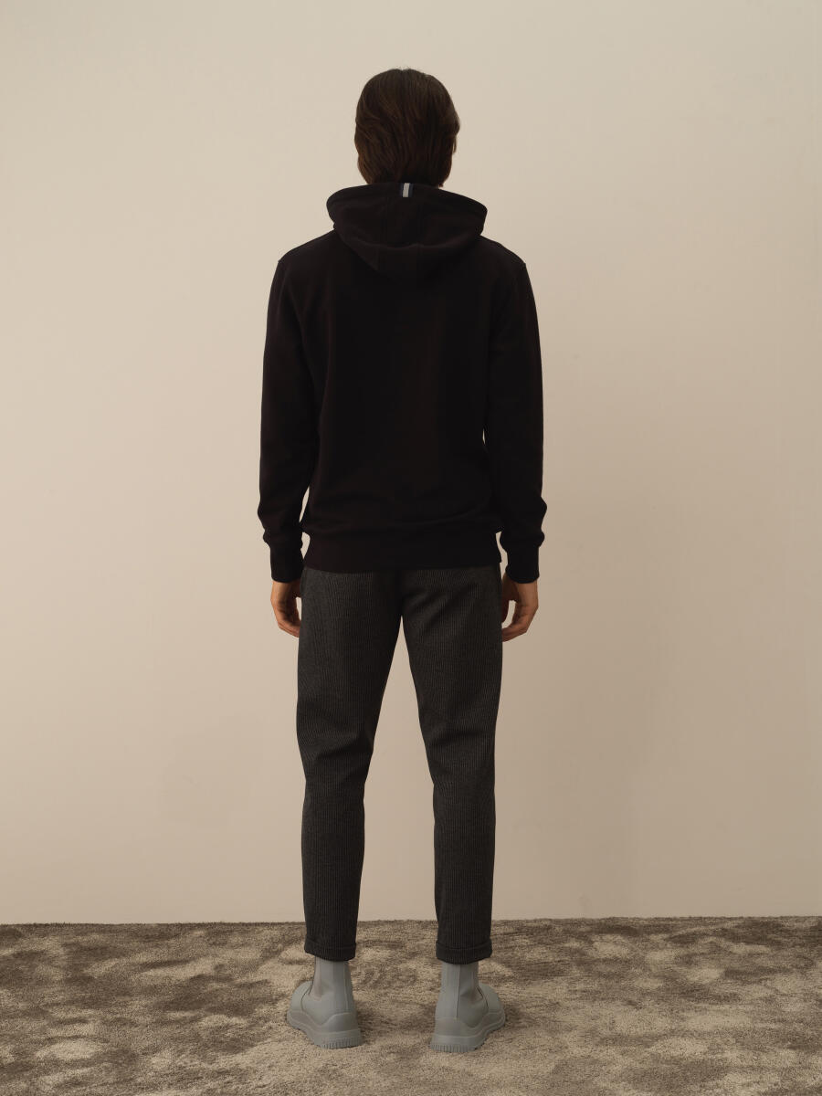 Siyah Pamuk Dokulu Regular Fit Sweatshirt - 4