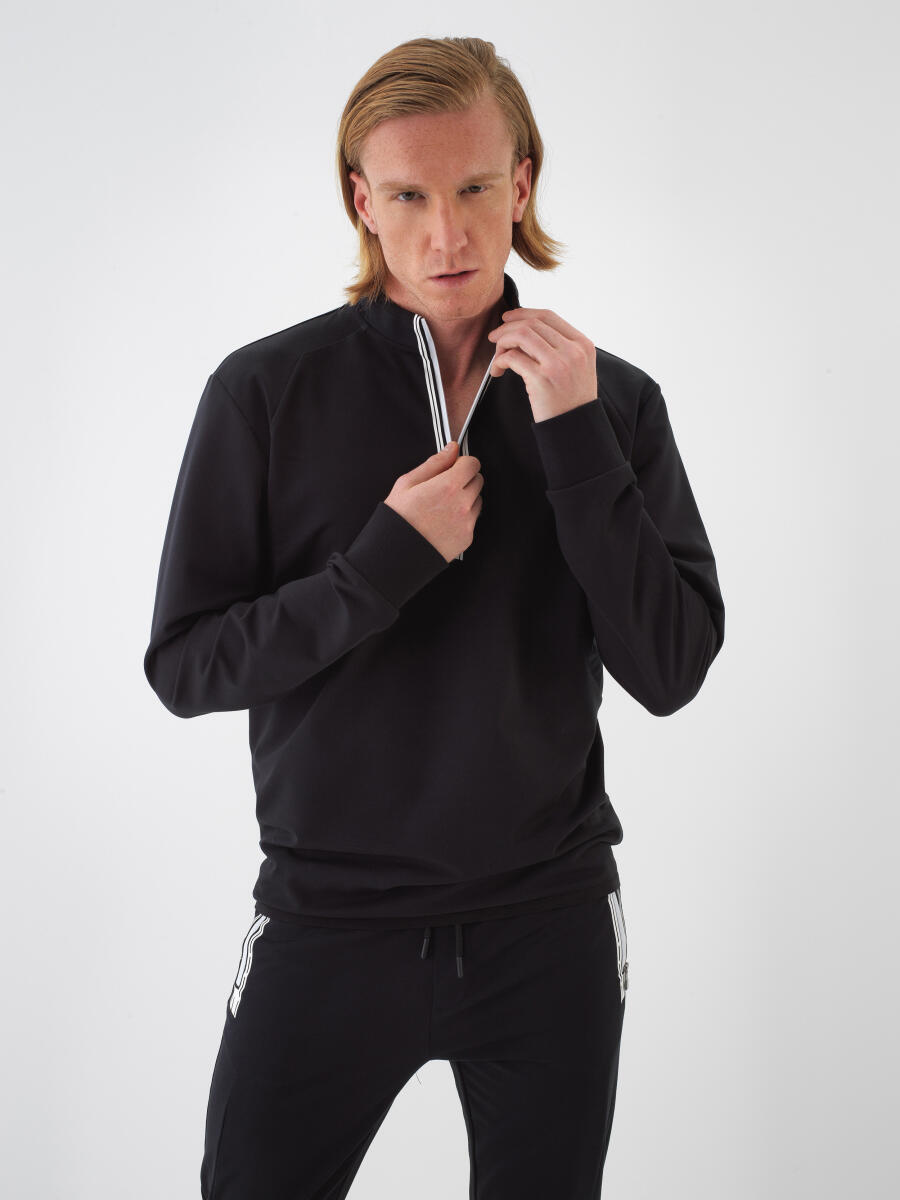 Siyah Slim Fit Pamuklu Sweatshirt