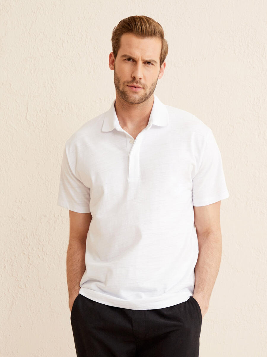 Beyaz Oversize Pamuklu Polo Yaka Basic Tişört