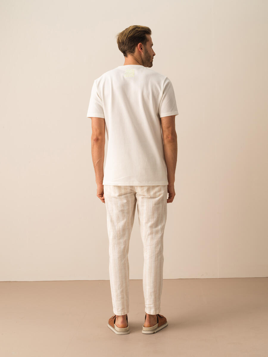 Beyaz Regular Fit Pamuklu Tişört - 4