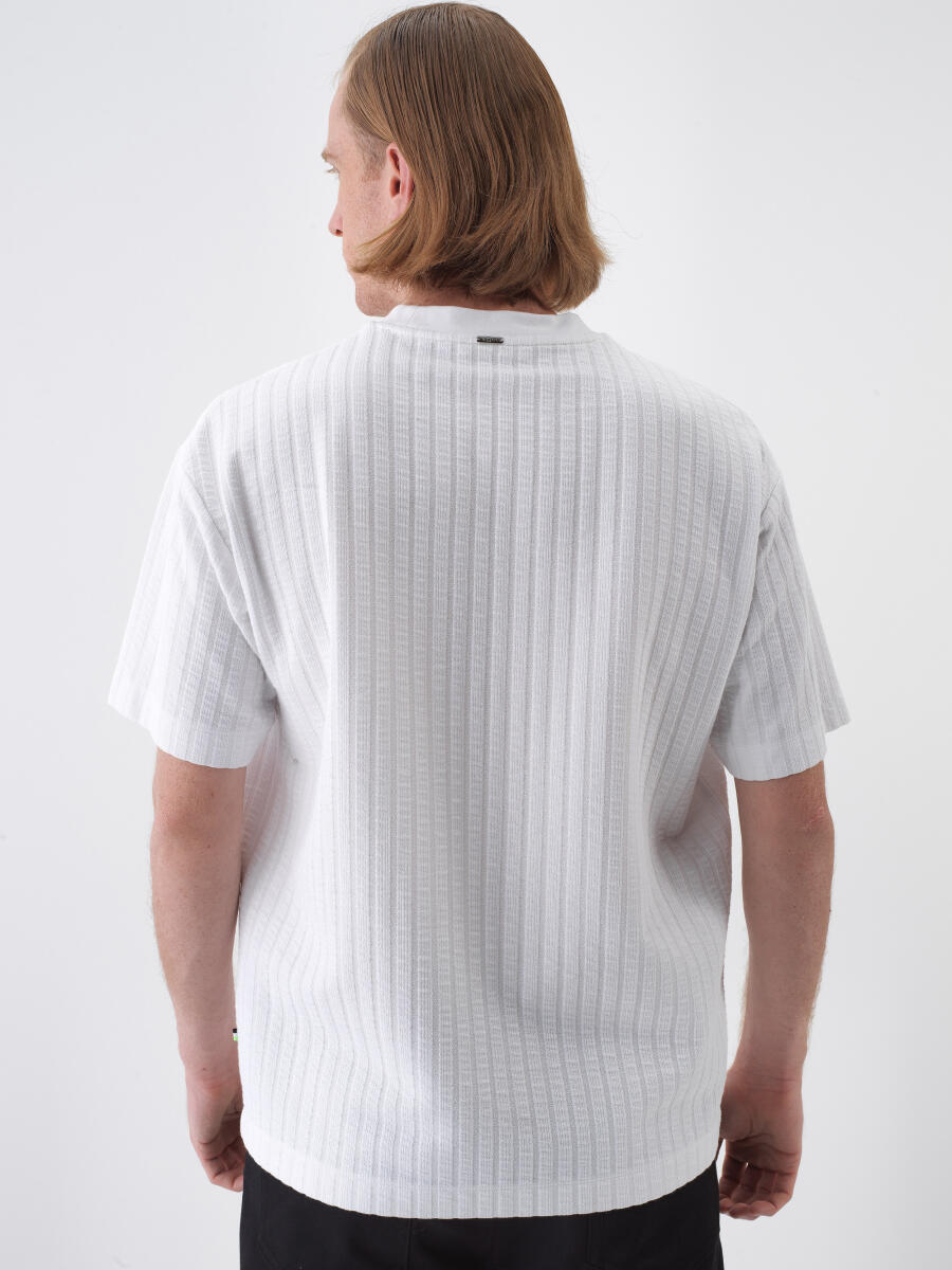 Beyaz Regular Fit Pamuklu Tişört - 4