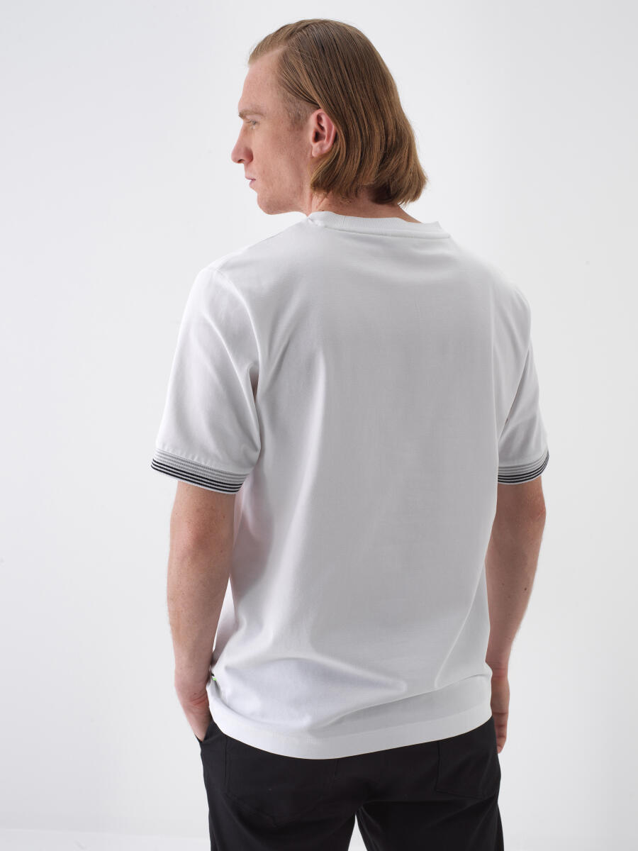 Beyaz Regular Fit Pamuklu Tişört - 4