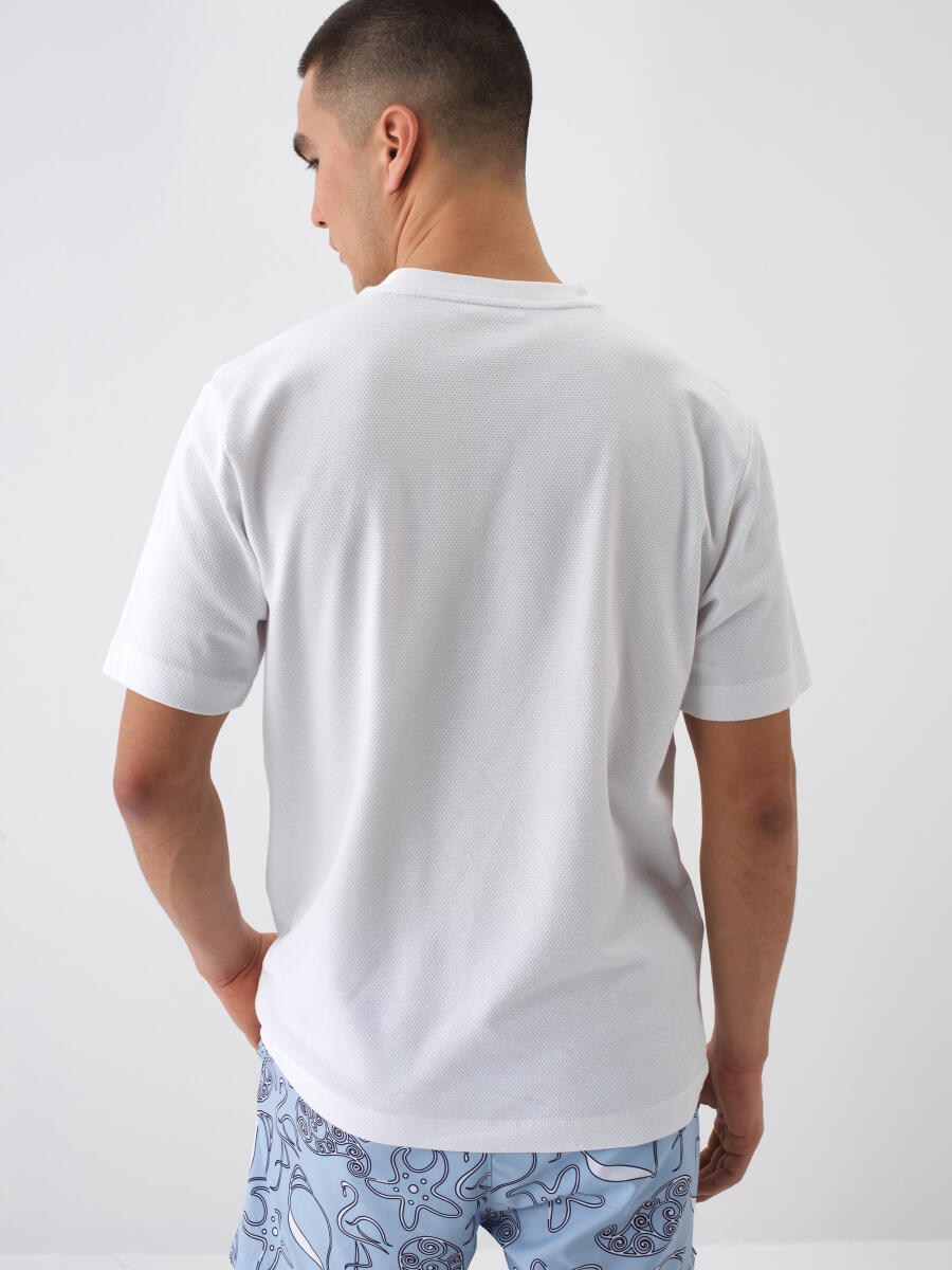 Beyaz Regular Fit Pamuklu Tişört - 4