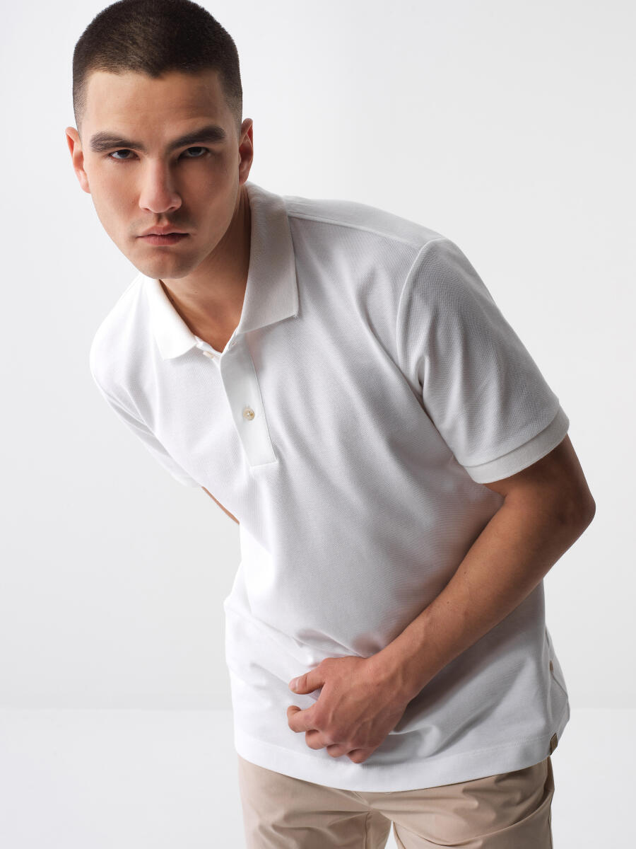 Beyaz Regular Fit Pamuklu Tişört