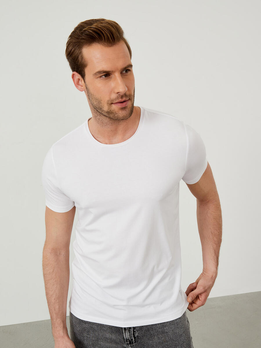 Beyaz Slim Fit Pamuklu Basic Tişört