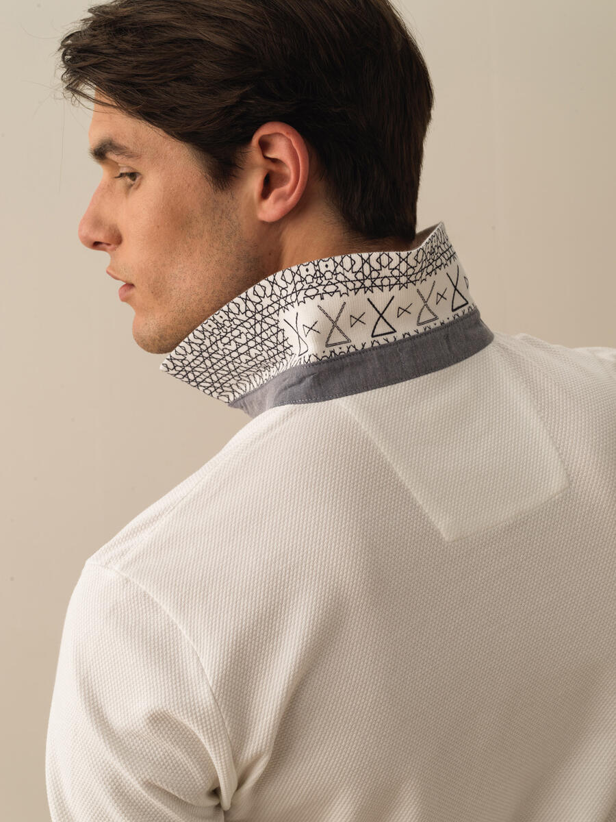 Beyaz Slim Fit Pamuklu Tişört