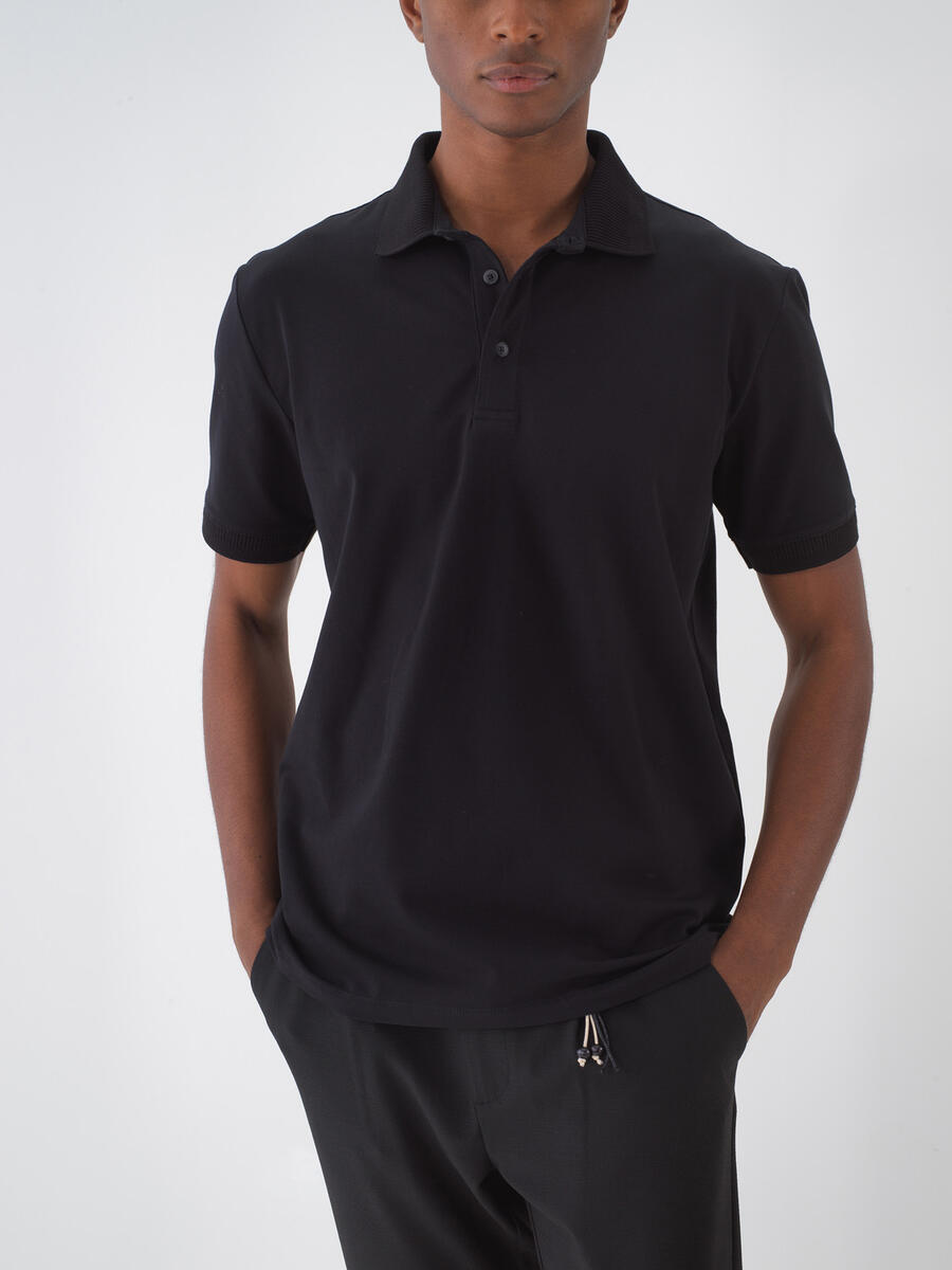 Siyah Regular Fit Pamuklu Tişört