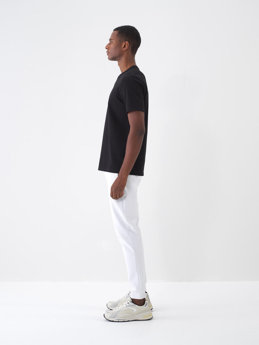 Siyah Regular Fit Pamuklu Tişört - 4