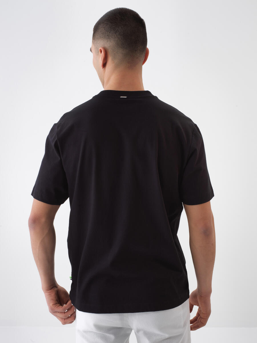 Siyah Regular Fit Pamuklu Tişört - 4