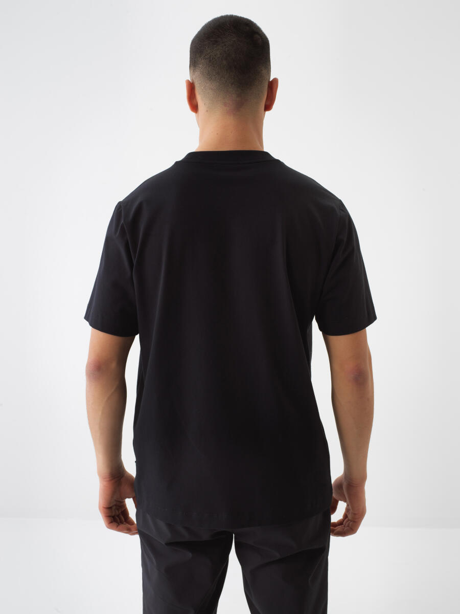 Siyah Regular Fit Pamuklu Tişört - 4
