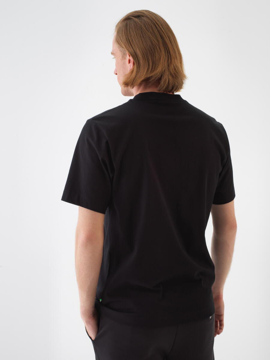 Siyah Regular Fit Pamuklu Tişört - 5