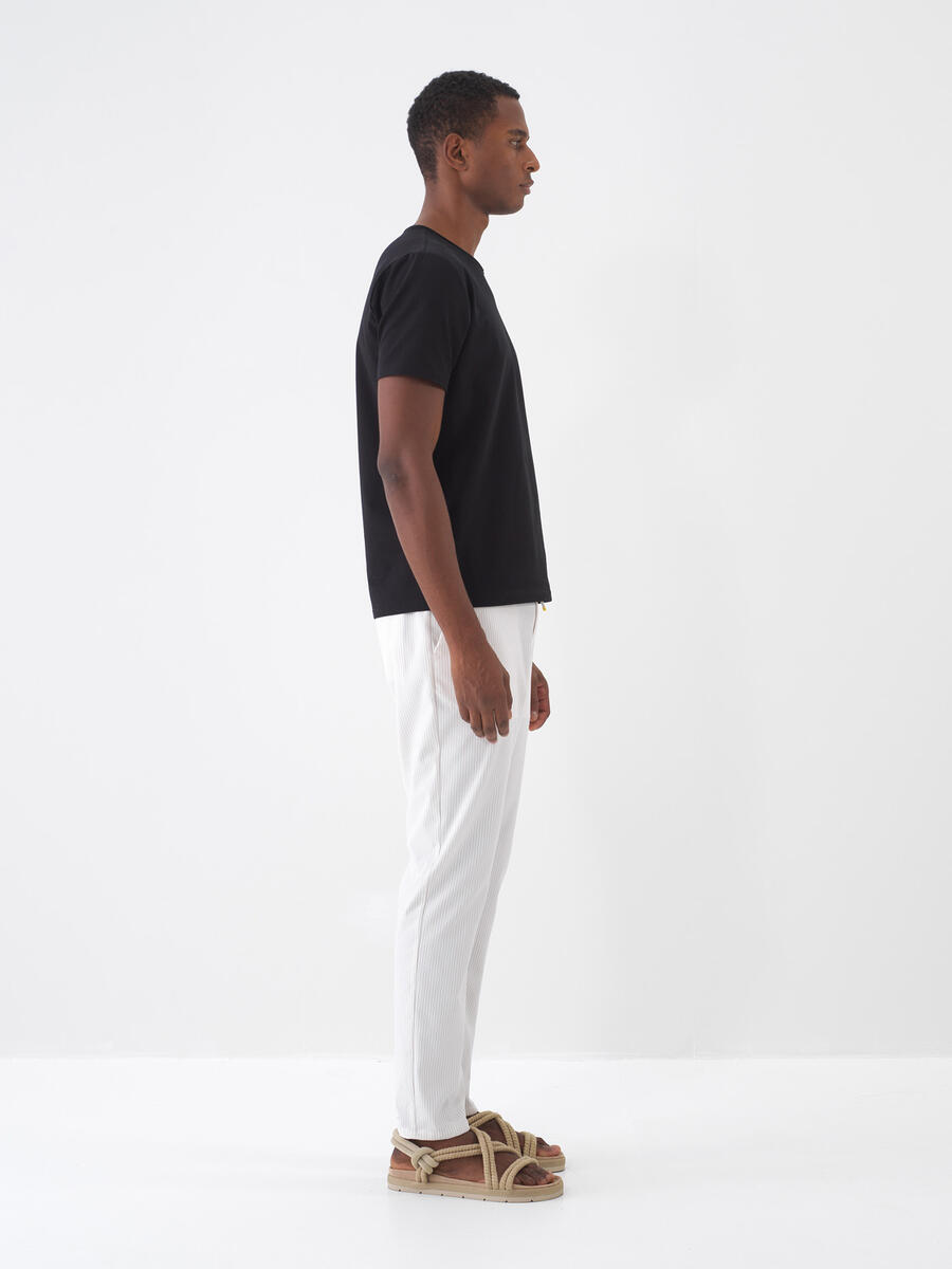 Siyah Slim Fit Pamuklu Tişört - 3