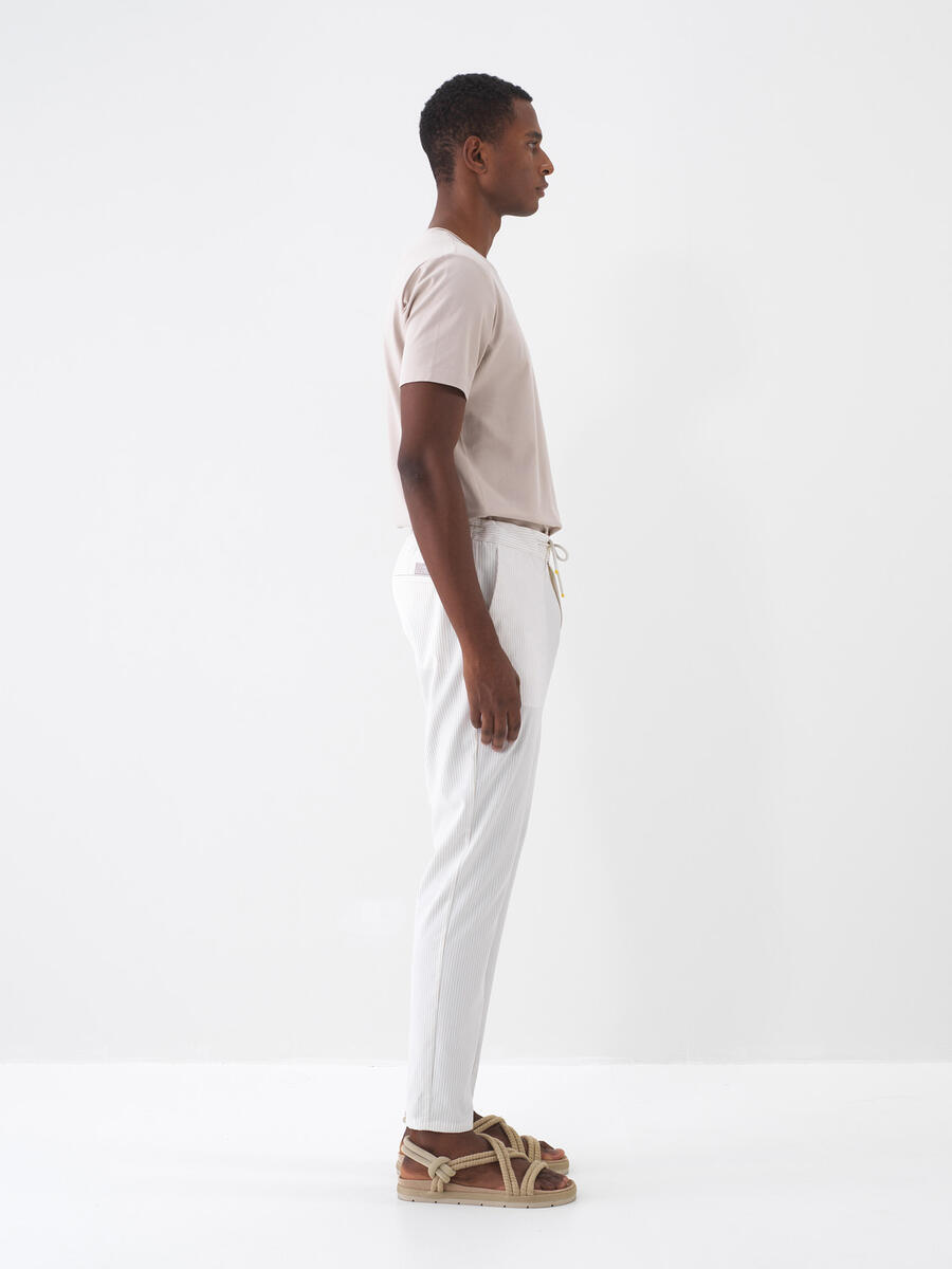 Taş Rengi Slim Fit Pamuklu Basic Tişört - 3