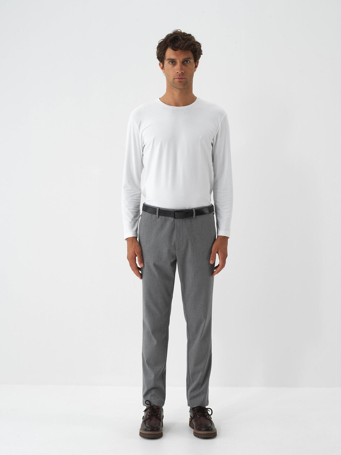 Beyaz Modal Dokulu Slim Fit Uzun Kollu Tişört - 2